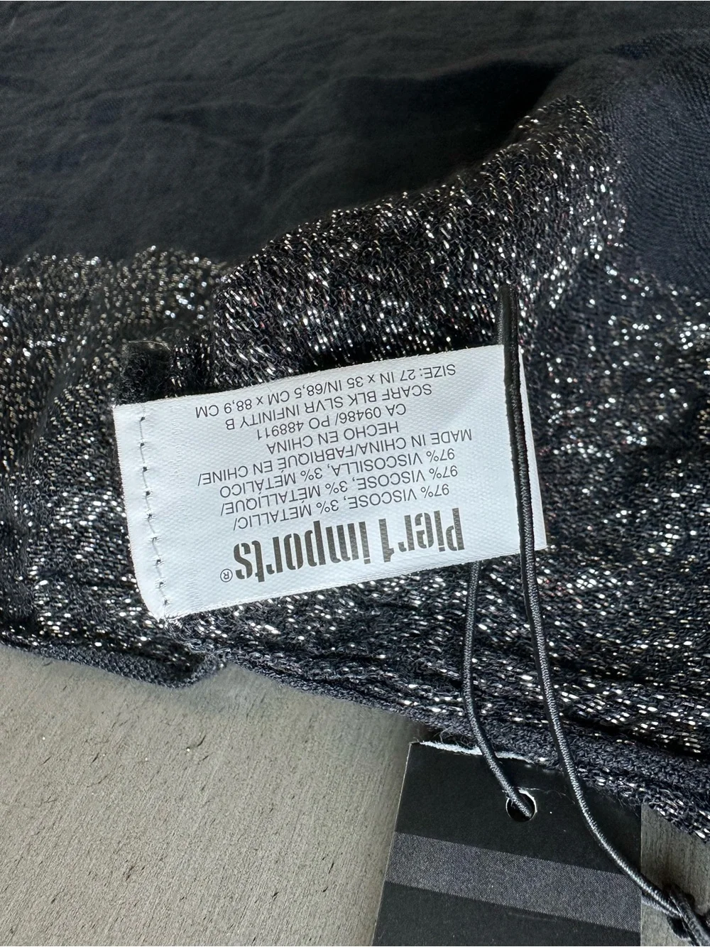 Pier 1 imports Black Infinity Scarf Metallic Silver Lining Size 24”X36” Viscose